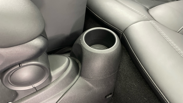 MINI Hatchback 135kW Cooper S Level 3 33kWh 3dr Auto Electric Hatchback